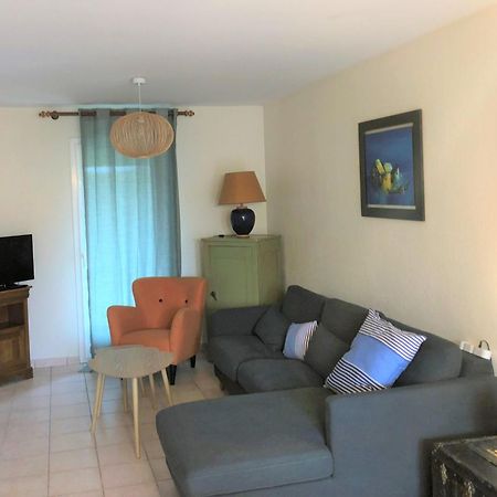 Agreable Maison Ensoleillee Avec Jardin Arbore Villa เลอ แชโตว์-โดเลรง ภายนอก รูปภาพ