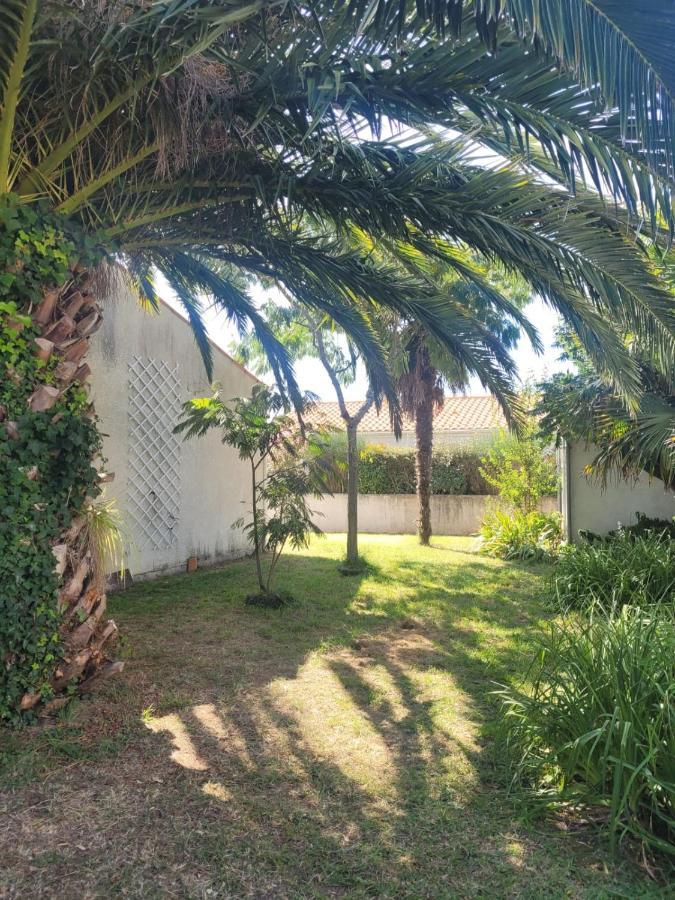 Agreable Maison Ensoleillee Avec Jardin Arbore Villa เลอ แชโตว์-โดเลรง ภายนอก รูปภาพ