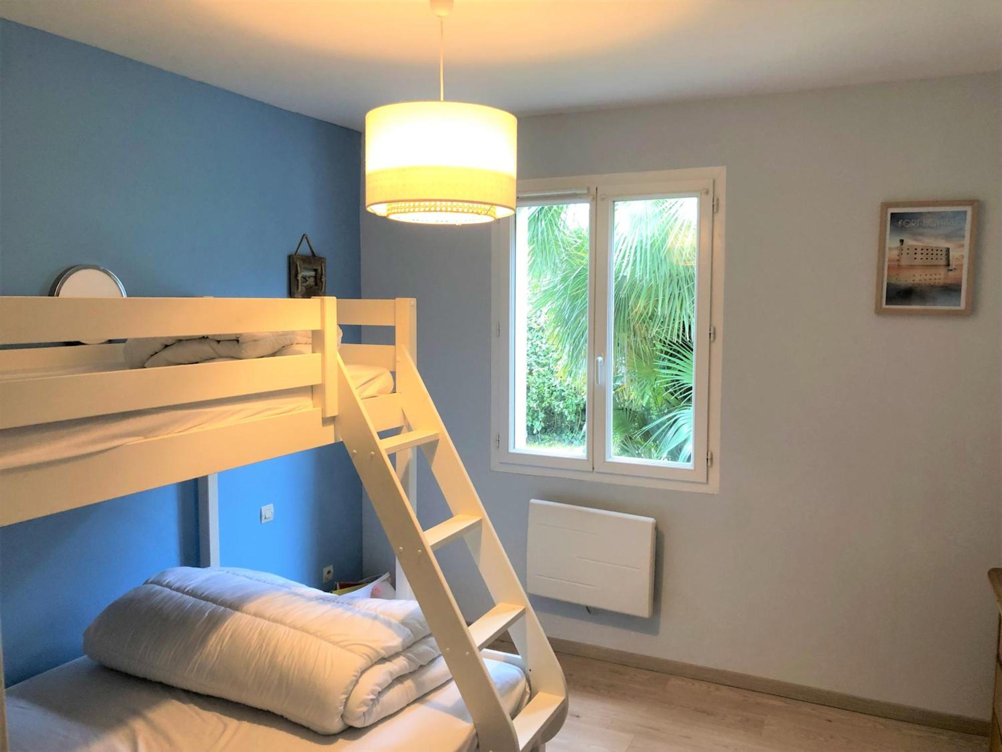 Agreable Maison Ensoleillee Avec Jardin Arbore Villa เลอ แชโตว์-โดเลรง ภายนอก รูปภาพ